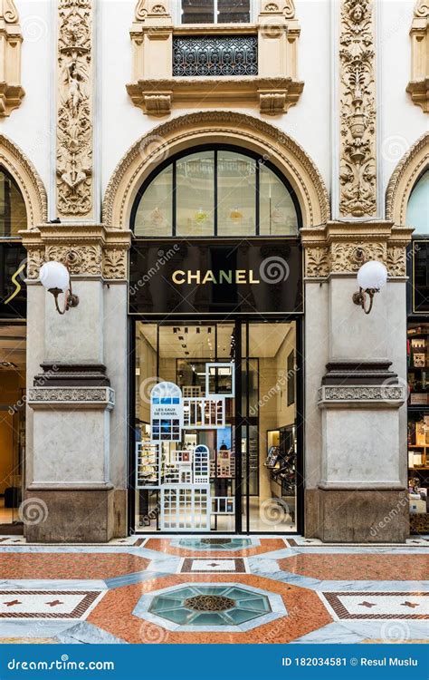 outlet chanel milano|chanel italy locations.